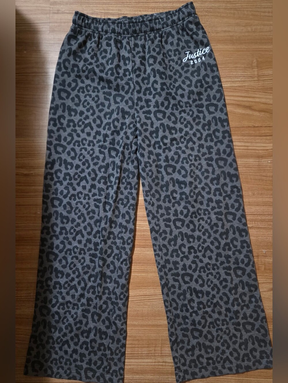 Justice Y2K Gray Snow Leopard Wide Leg Fleece Flared Sweatpants Size XL (16/18)